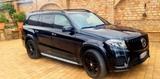 Mercedes-Benz GLS 350 - schwarze Mercedes-Benz GLS 350