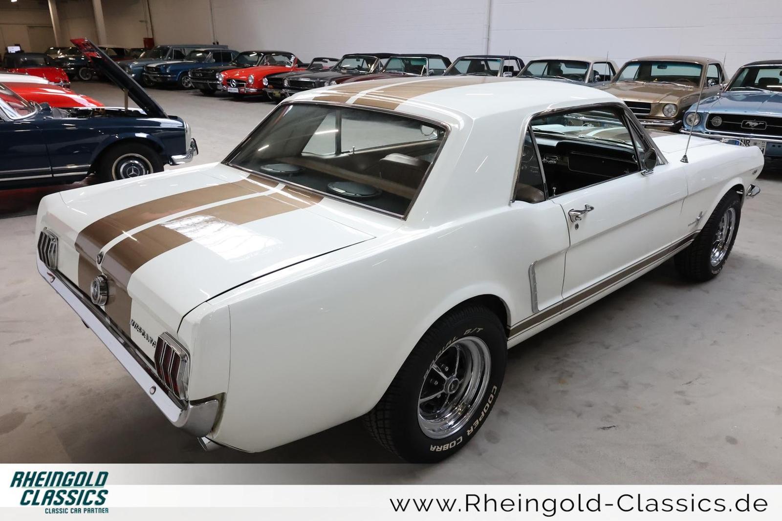 Ford Mustang V8 Coupé 5 Gang Tremec Schaltgetriebe