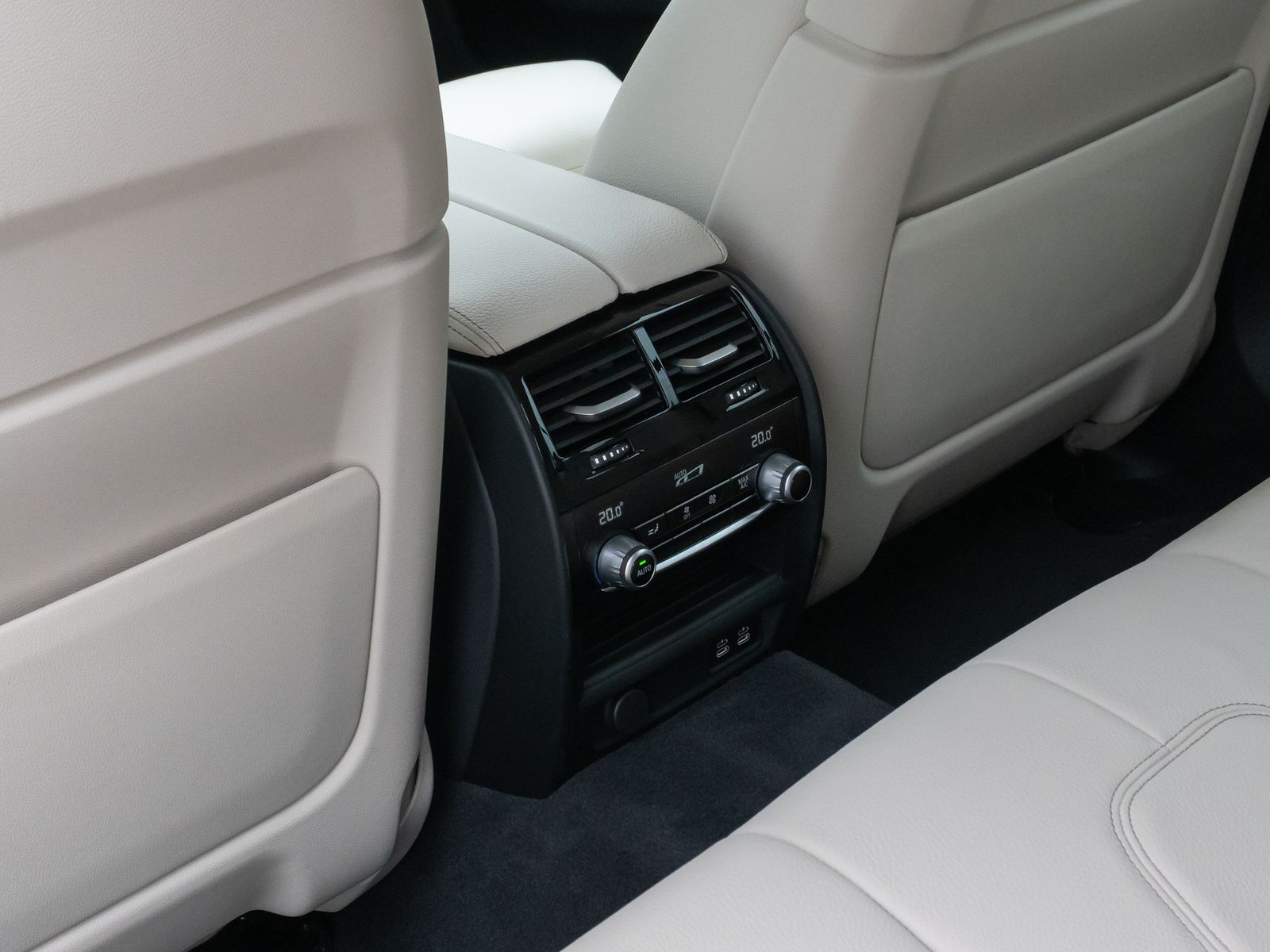 Fahrzeugabbildung BMW 530e xD Luxury Line KameraHUD DAB HiFi Komfort