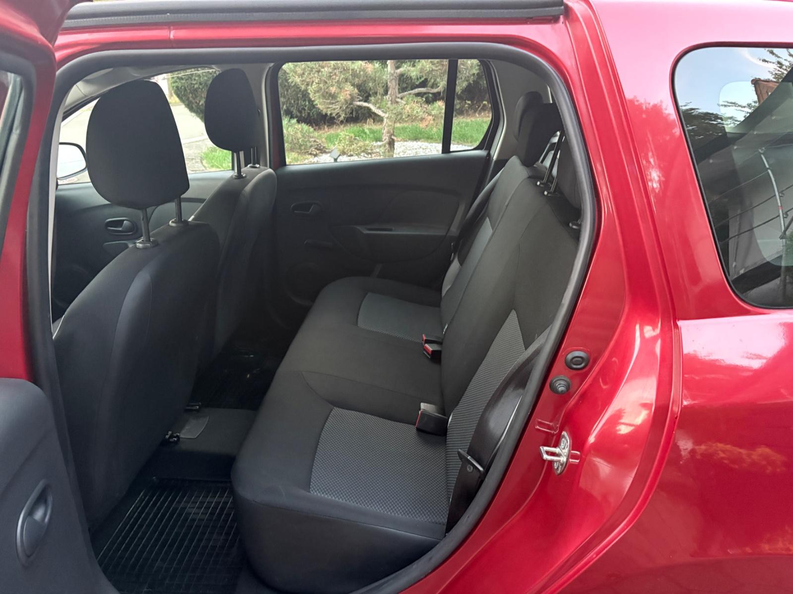 Dacia Logan 2015 — photo 8