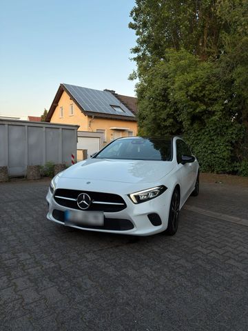 MERCEDES-BENZ Mercedes Benz A180 Benzine w177