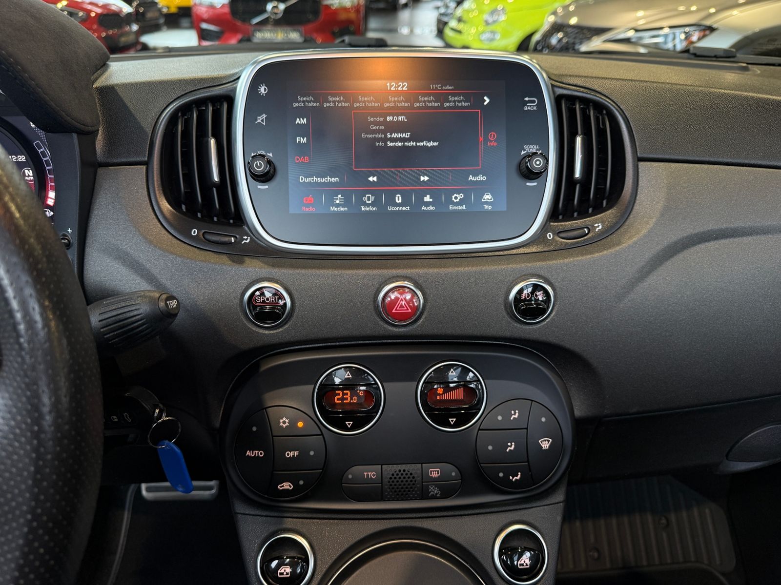 Fahrzeugabbildung Abarth 595C  Competizione CARPLAY BEATS XENON
