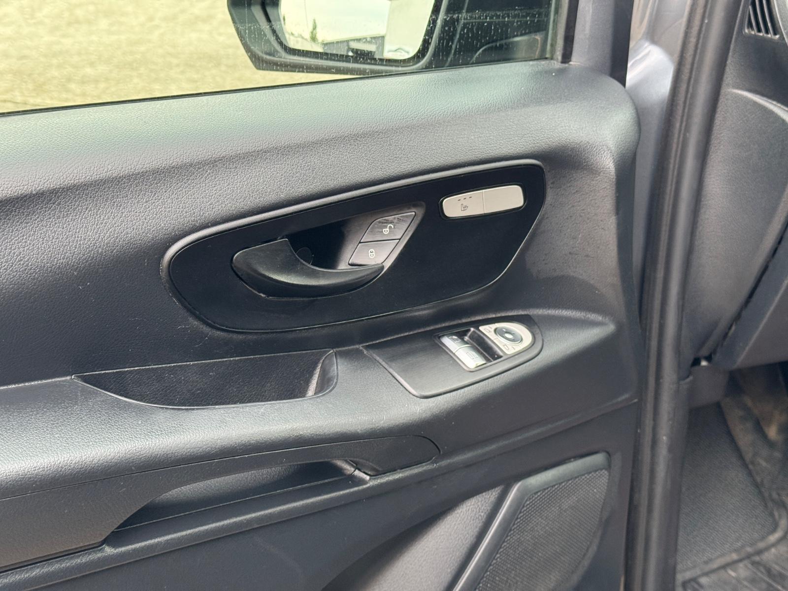Mercedes-Benz Vito Kasten 114 CDI RWD lang *Navi-AHK-SHZ*