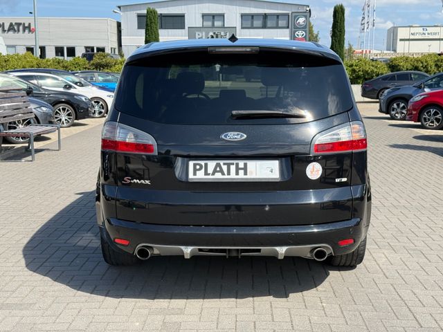 Ford S-Max Titanium S