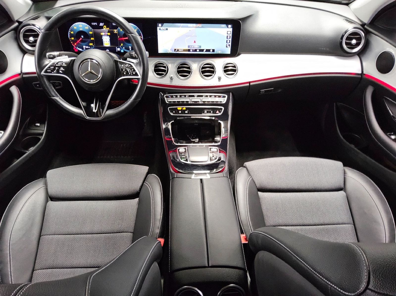 Mercedes-Benz E 220 d Avantgarde T-Leder Navi LED StHzg Distr+ foto 5
