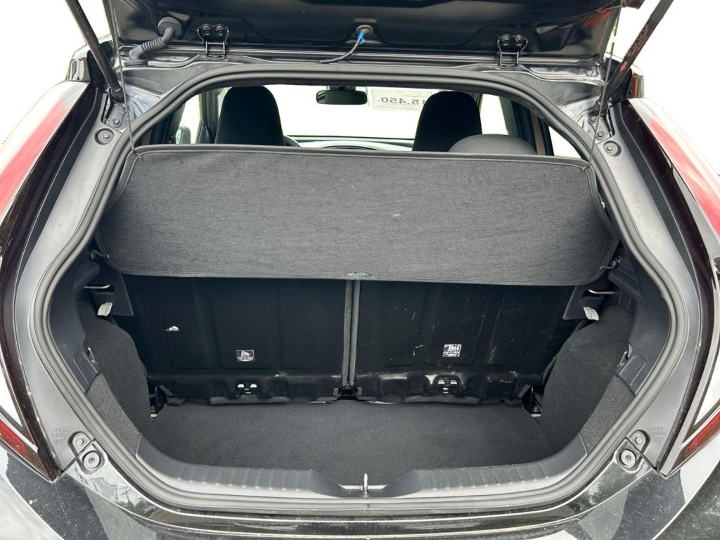 Fahrzeugabbildung Toyota Aygo X Pulse