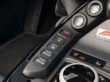 2022 Aston Martin V8 VANTAGE 缩略图 16