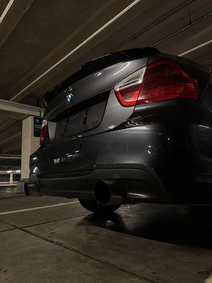 BMW 325