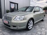 Toyota Avensis 2.4 Executive Liftback