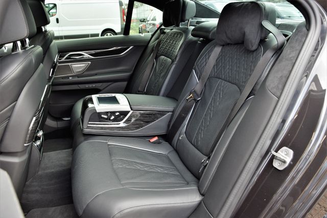 BMW 730 d xDrive Sitzbelüftung HuD Schiebedach AHK