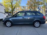 Skoda Fabia Combi Elegance~Klima.aut~PDC~Temp~S.Dach - Skoda Fabia mit Diesel-Antrieb