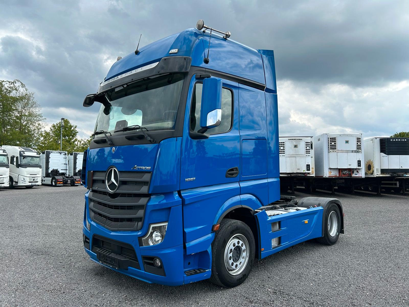 Mercedes-Benz 1851 LS Actros Gigaspace Standklima Retrader