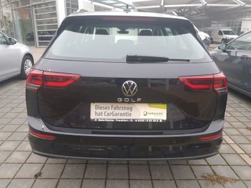 Fahrzeugabbildung Volkswagen Golf 1.5 TSI OPF 96kW Life Variant 6-Gang
