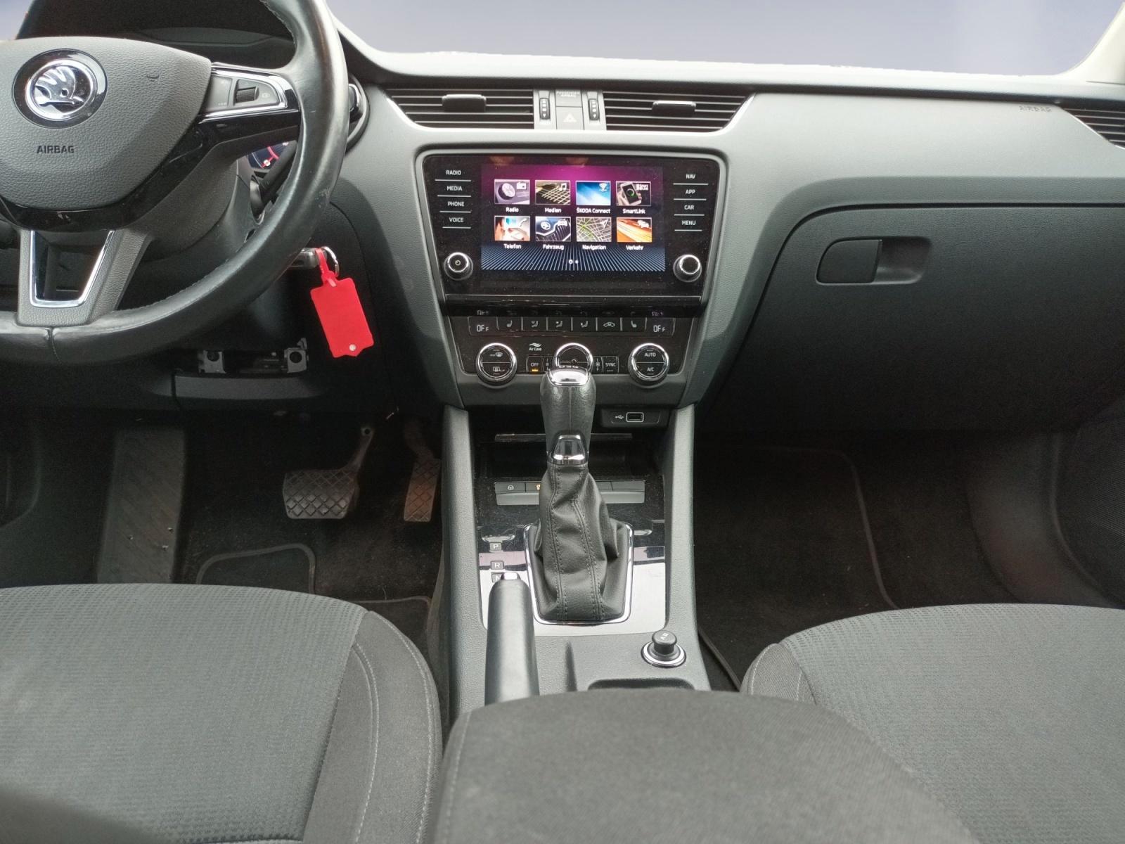 Skoda Octavia Combi Style 2.0 TSI Style*ACC*AHK*KLI...