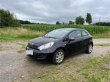 Kia Rio 1.2 Benzin  EZ 10/2013  77.500 km - Kia Rio: 1.5