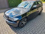 BMW 1er BMW,  schwarz, Benziner,  voll funktio... - BMW aus 2010: 1er