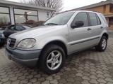 Mercedes-Benz Mercedes-benz ML 320 ML 320 cat - Mercedes-Benz ML 320 mit Benzin-Antrieb