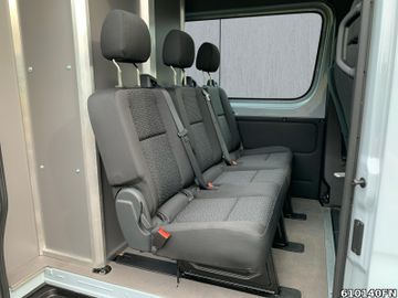 Mercedes Sprinter - 11