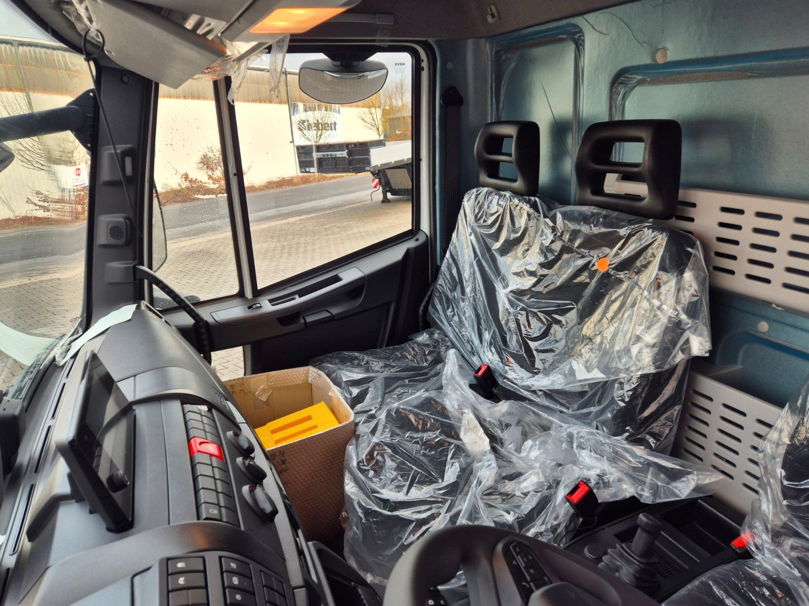 Fahrzeugabbildung Iveco Eurocargo ML140E25/P LBW 1.500kg 7.280mm