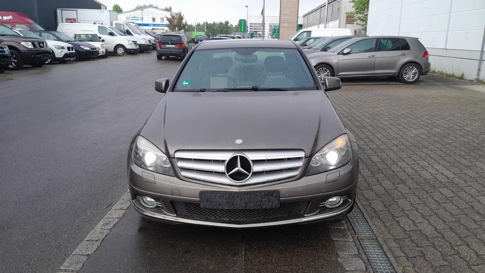 Mercedes-Benz C 250 C Limousine C 250 CDI BlueEfficiency