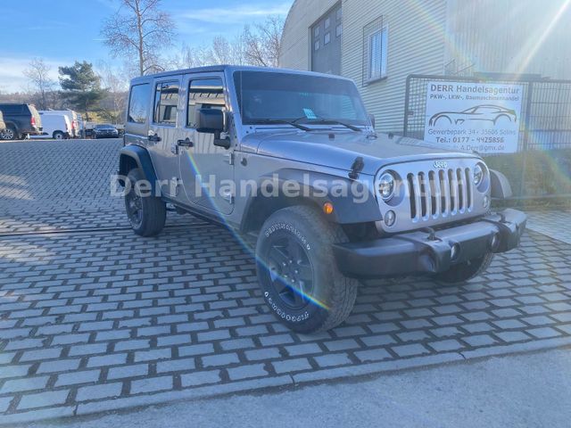 Jeep Wrangler Unlimited Sahara 3.6 V6 Automatik