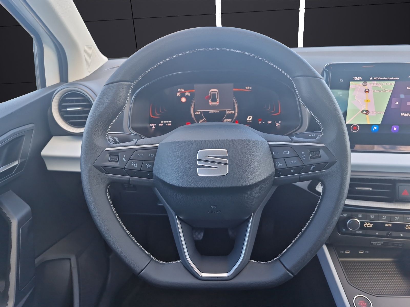Fahrzeugabbildung SEAT Arona Road Edition 1.0 TSI LED KAMERA KLIMA