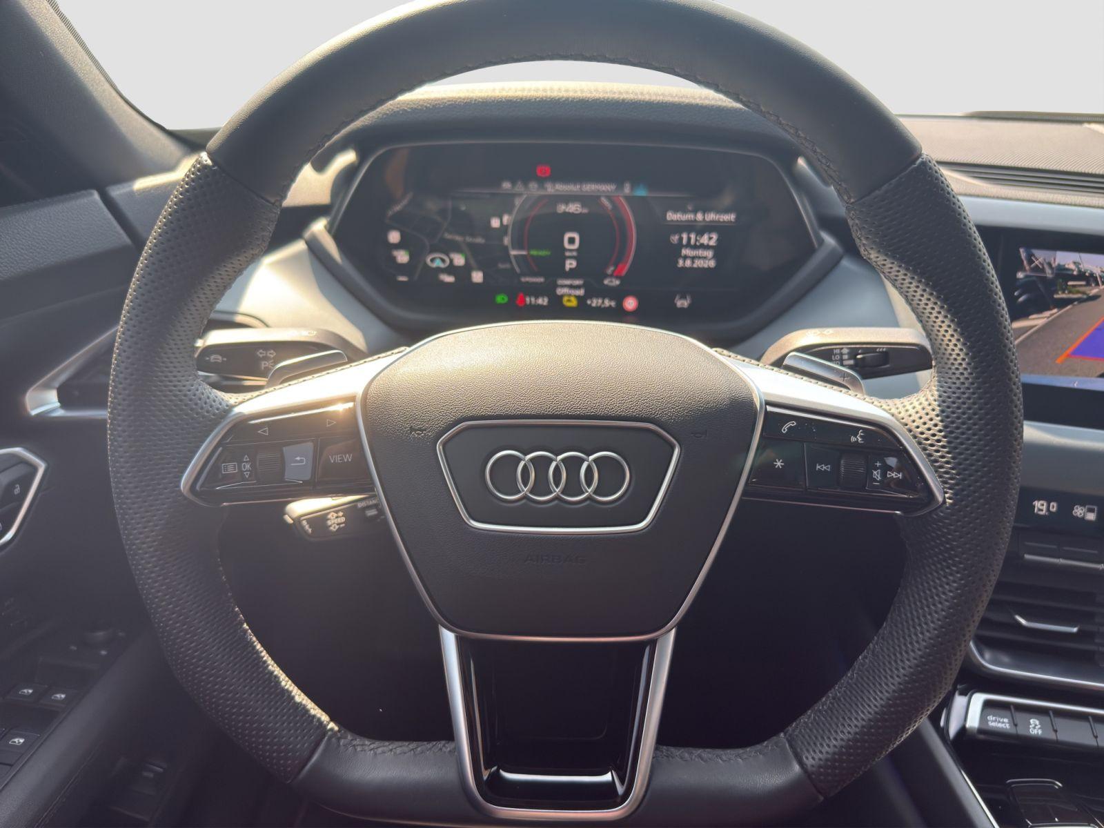 Audi e-tron GT quattro Navi Einparkhilfe ACC Luftfede