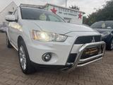 Mitsubishi Outlander Invite 4WD*AHK*Leder*7Sitzer*Tech. Top - Mitsubishi: 7