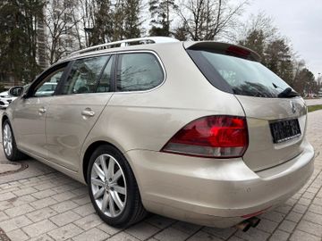 Volkswagen Golf - 3