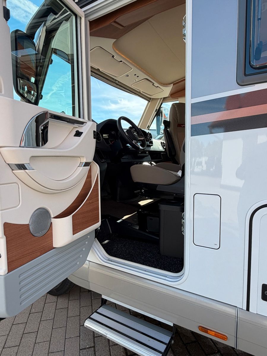 Fahrzeugabbildung Carthago chic c-line I 4.9 LE
