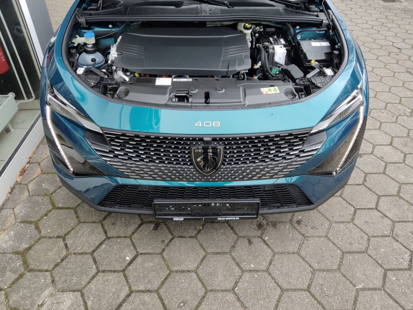 Peugeot 408 - Bild 14