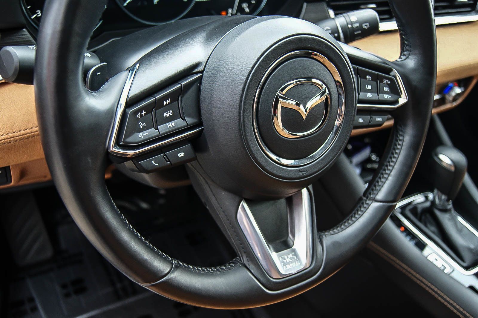 Fahrzeugabbildung Mazda 6 Kombi 20th Anniversary HEADUP KAMERA ANHZV PDC