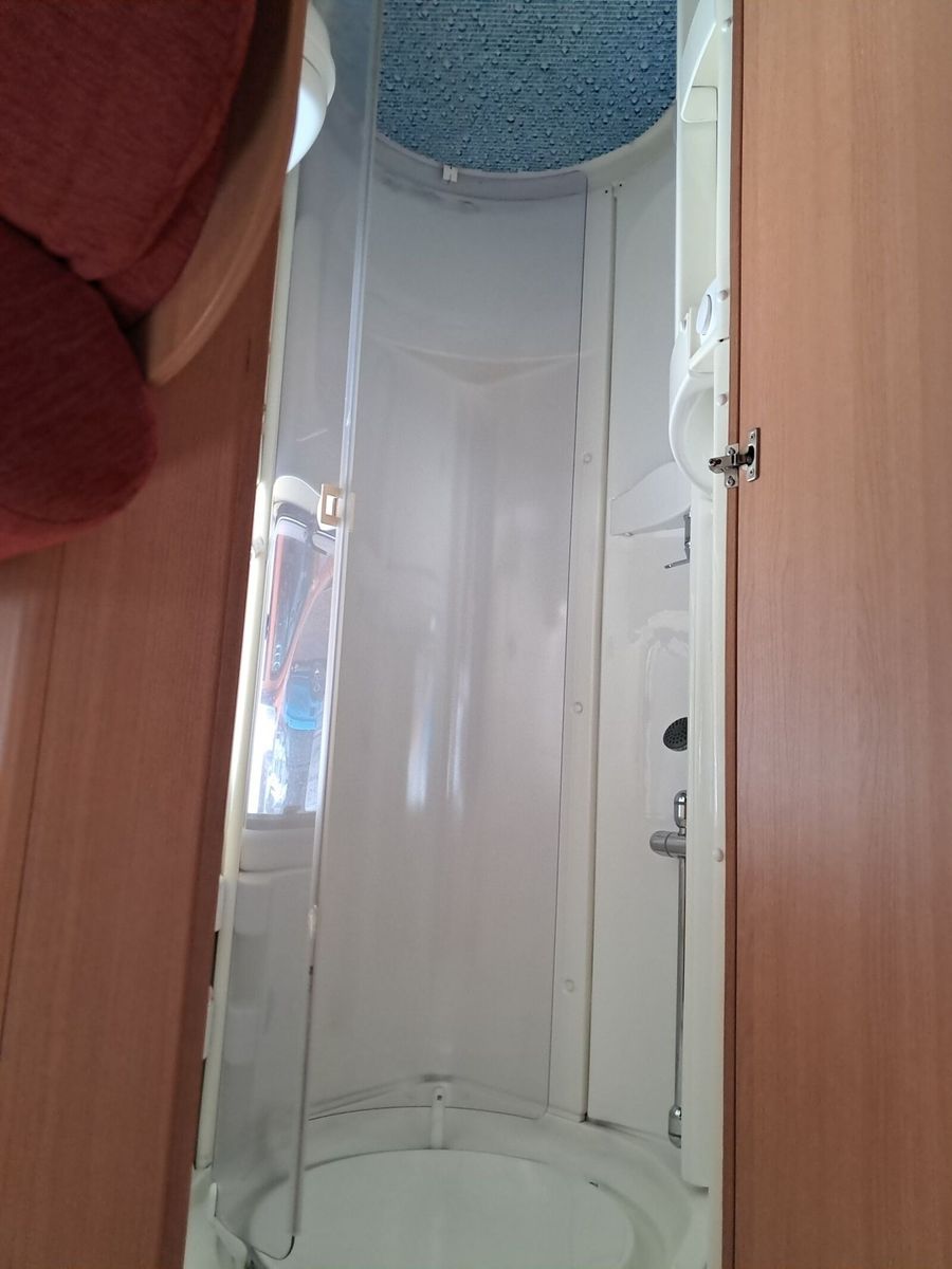 Fahrzeugabbildung Knaus Sun Traveller SunTR 550 D SAT, Markise, RK