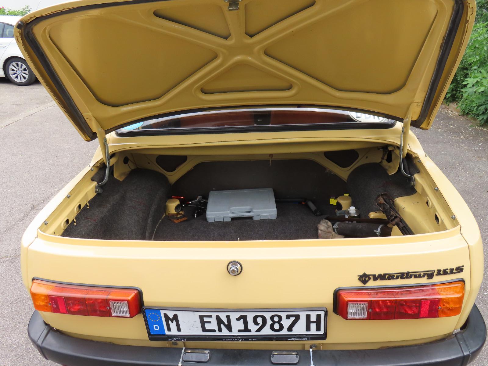Wartburg 353 S (=Sonderwunsch) HU 06/2028