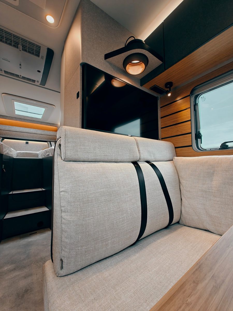 Fahrzeugabbildung HYMER / ERIBA / HYMERCAR ML - T 580 4x4 2026 - SOFORT LIEFERBAR!