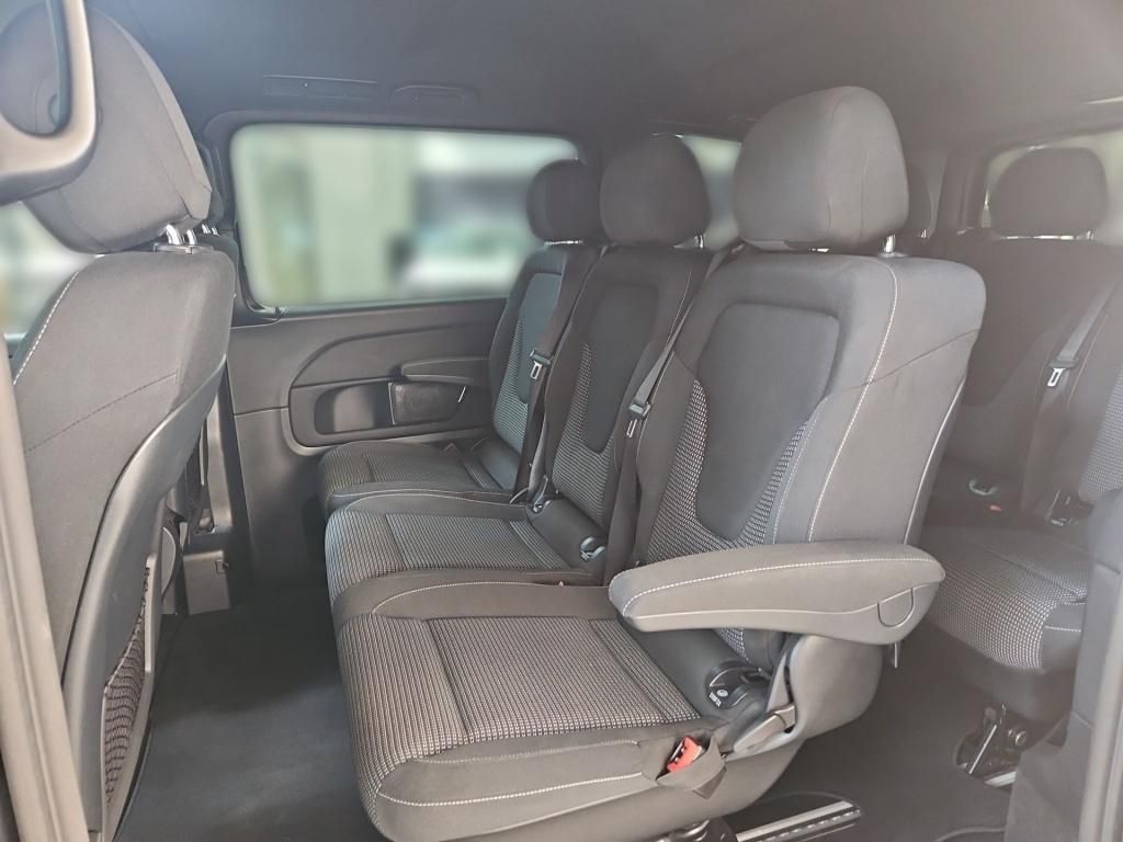 Fahrzeugabbildung Mercedes-Benz V 250 ED kompakt AMG 8 Sitze Night AHK DISTRONIC