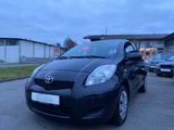 Toyota Yaris Sol*TÜV+AU 09.2026*INSPEKTION NEU*2.HAND - Toyota Yaris Sol mit Diesel-Antrieb