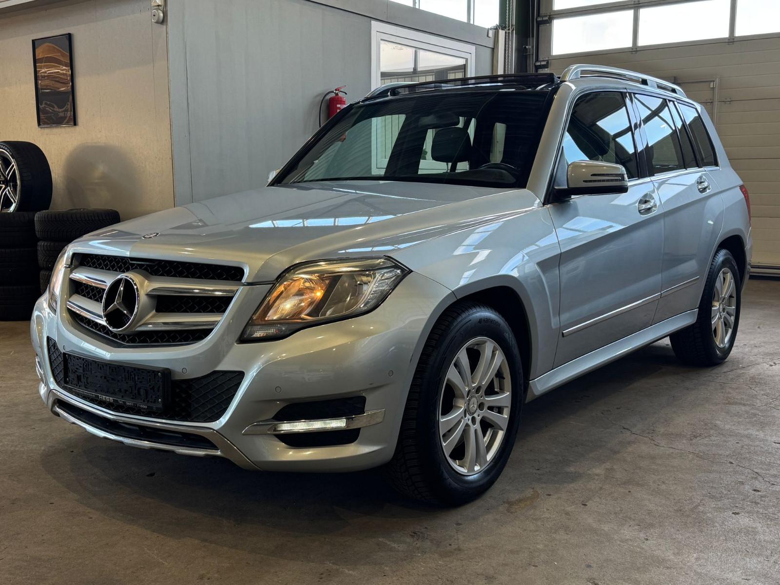Mercedes-Benz GLK 350 CDI BlueEfficiency 4M*NAVI*PDC*TÜV*PANO*