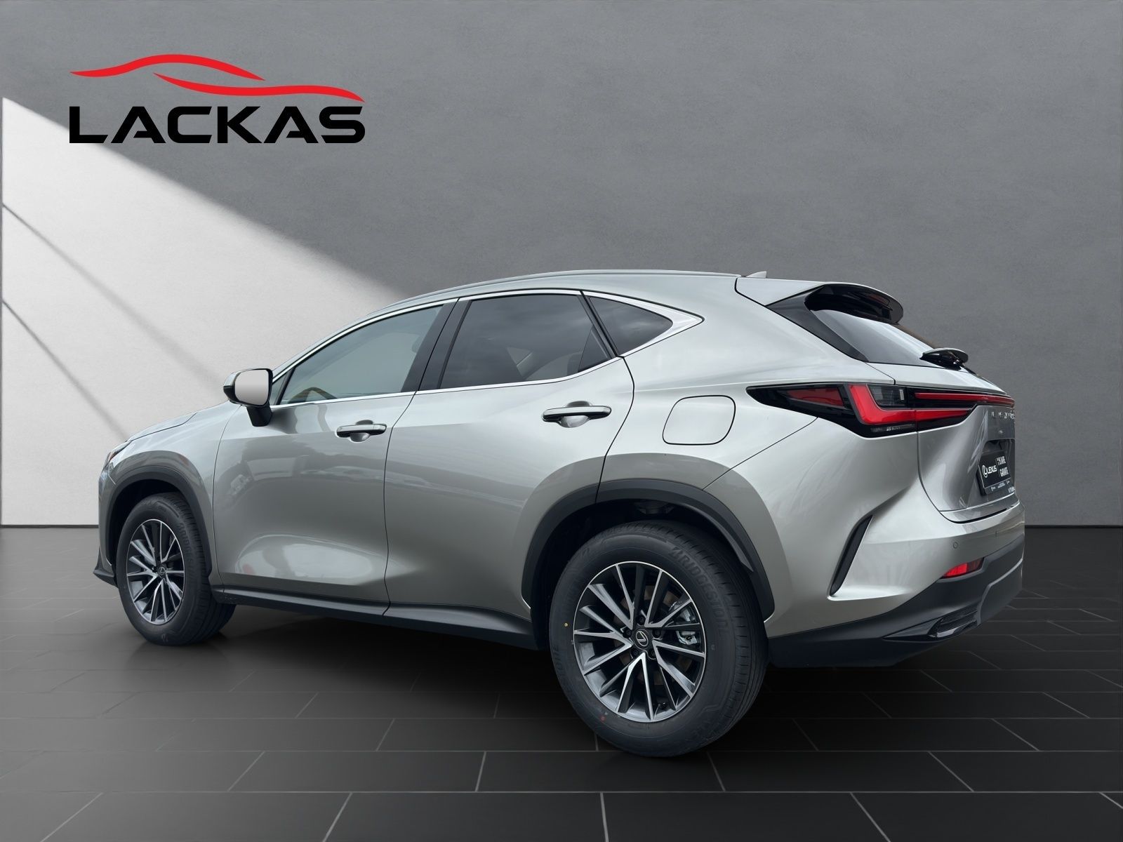 Lexus NX 450h + Business 4x4+SITZBELÜF.+SHZ hinten+360 imagem 3