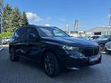 BMW X5 xDrive30 d M Sport PRO PaSky°ACC°Bel.Komsitze - BMW X5 mit Diesel-Antrieb: Geländewagen