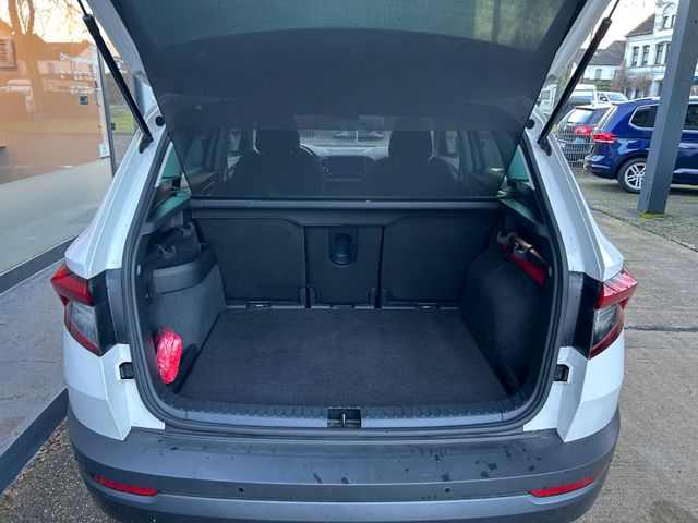 Fahrzeugabbildung Skoda Karoq 2.0 TDI 4x4+el.Panorama+Navi+AHK+CarPlay+