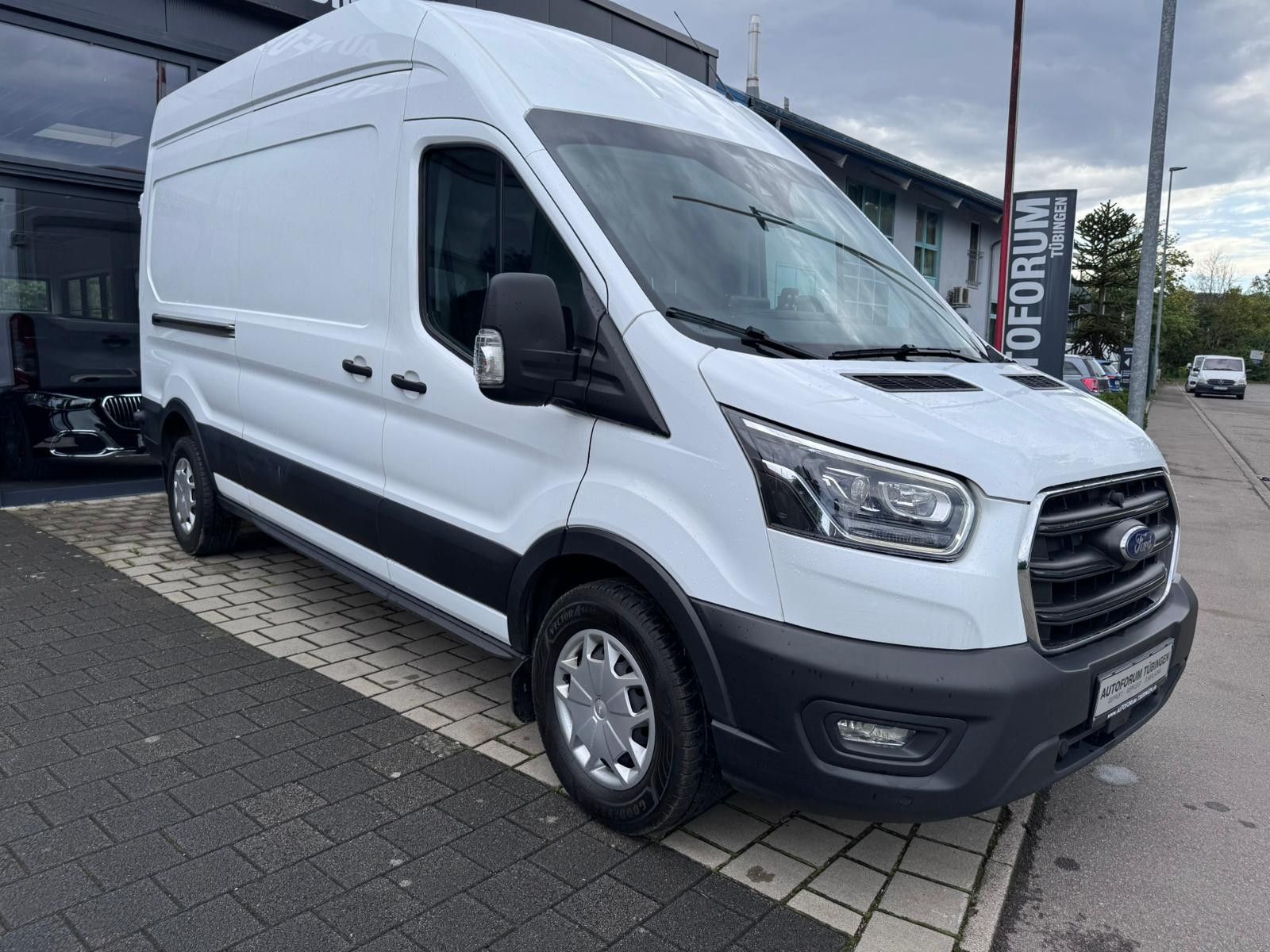 Fahrzeugabbildung Ford Transit 350 L3H3 Trend*AHK*TEMPO*KLIMA*BI-XENON