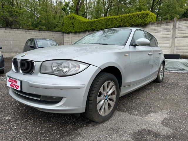 BMW Bmw 118d cat 5 porte Attiva