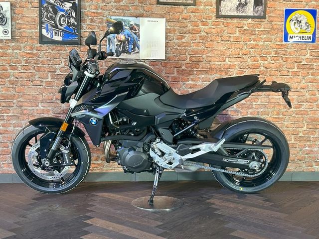 BMW F 900 R Triple Black A2 tief Tieferlegung, A2