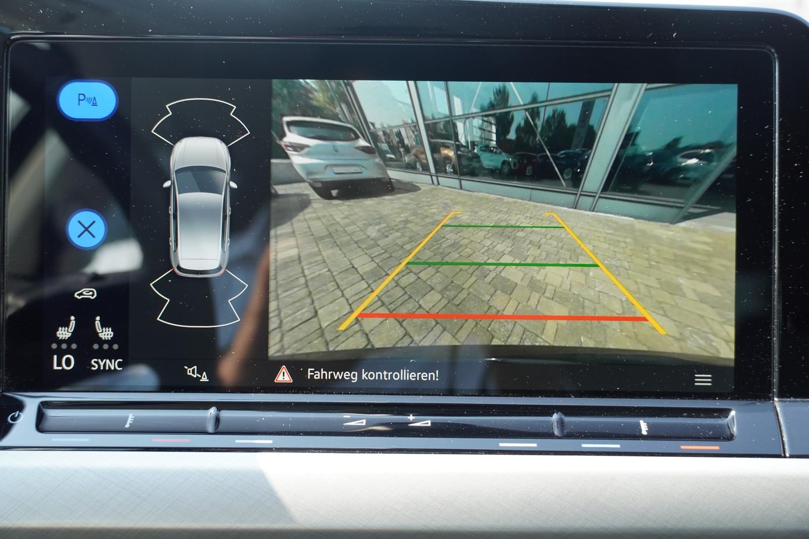 Volkswagen Golf VIII 1.5 TSI Life LED Navi Kamera DAB, миниатюра 28