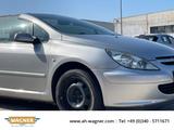Peugeot 307 CC Cabrio-Coupe 2.0 Klimaautomatik - Peugeot 307 mit Benzin-Antrieb: Cabrio, 2.0