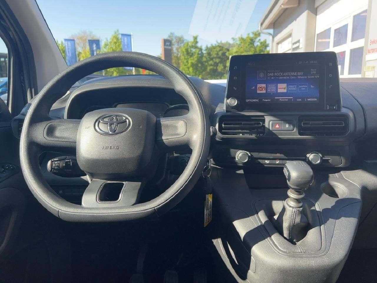 Fahrzeugabbildung Toyota Proace City Verso L1 Shuttle