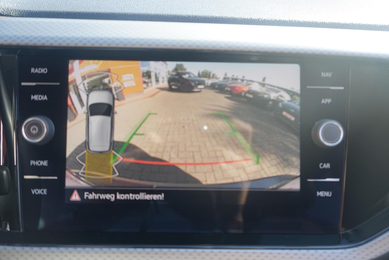 Volkswagen T-Cross 1.0 Life LED Navi ACC Sitzheizung AHK, миниатюра 21