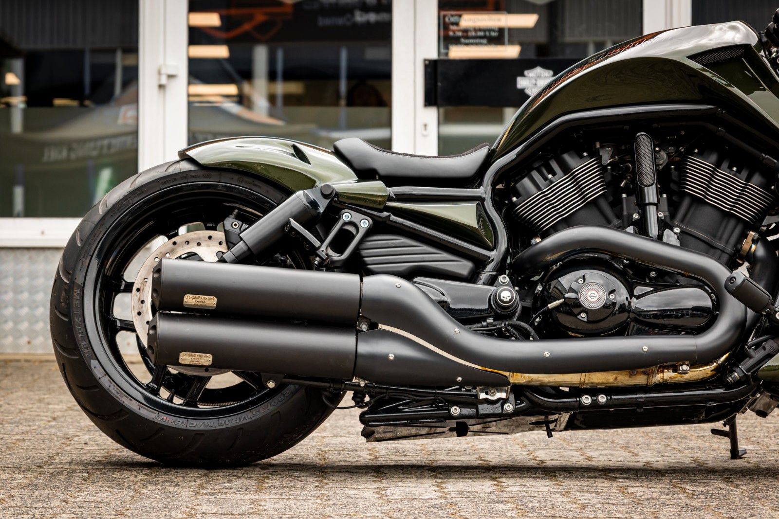 Fahrzeugabbildung Harley-Davidson VRSCDX Night Rod Special - BBC - 280er - Bad Boy