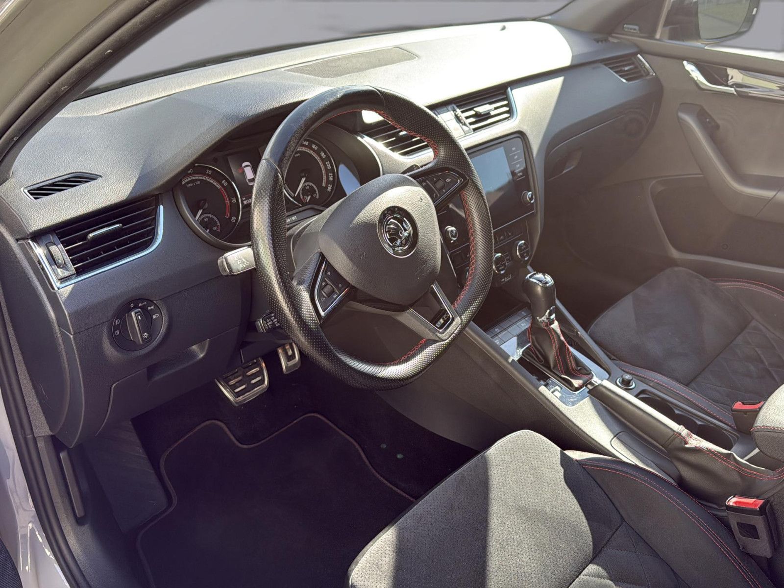 Fahrzeugabbildung SKODA Octavia Combi RS 245/ unfallfrei